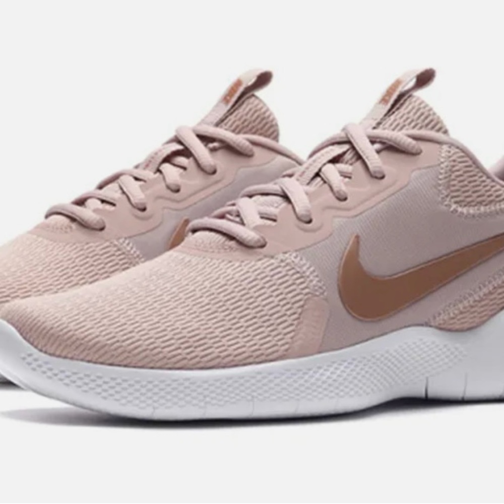Women’s Nike Flex Experience RN9 ‘Stone Mauve’ size 8